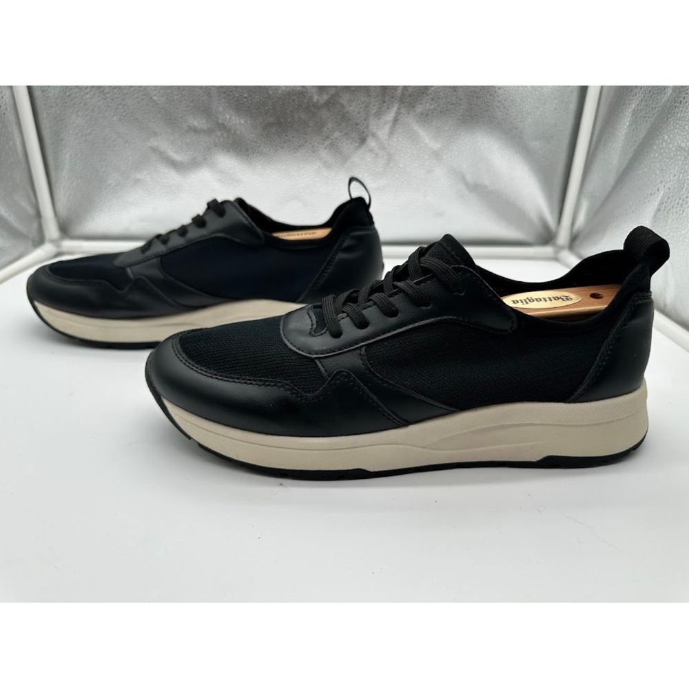 Banana Republic‎ Sustainable Knit Sneakers Black Cream Low Top Mens Size 10 FA22